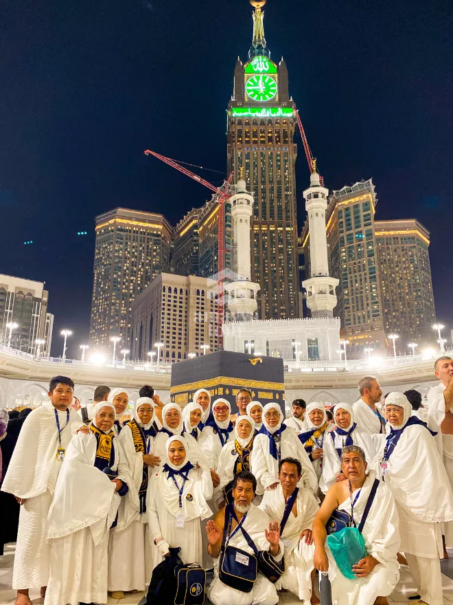 Spesialis Umroh Keluarga Premium | Amayya Tour 16 amayya umroh keluarga premium travel umroh keluarga di bandung6