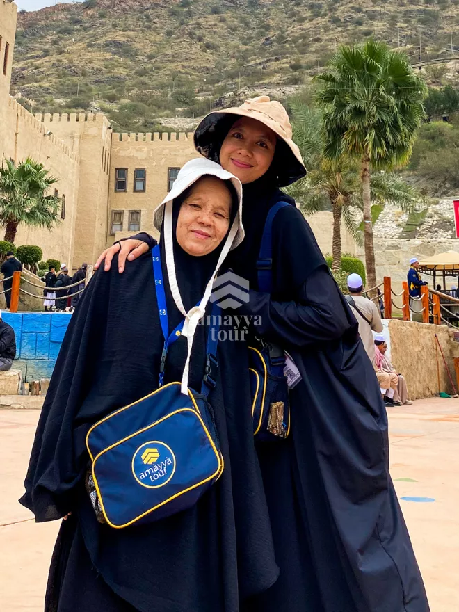 Spesialis Umroh Keluarga Premium | Amayya Tour 20 amayya umroh keluarga premium travel umroh keluarga di bandung8